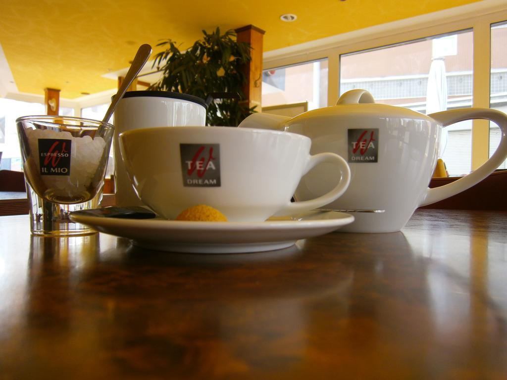 Hotel Sachsentor Amburgo Esterno foto